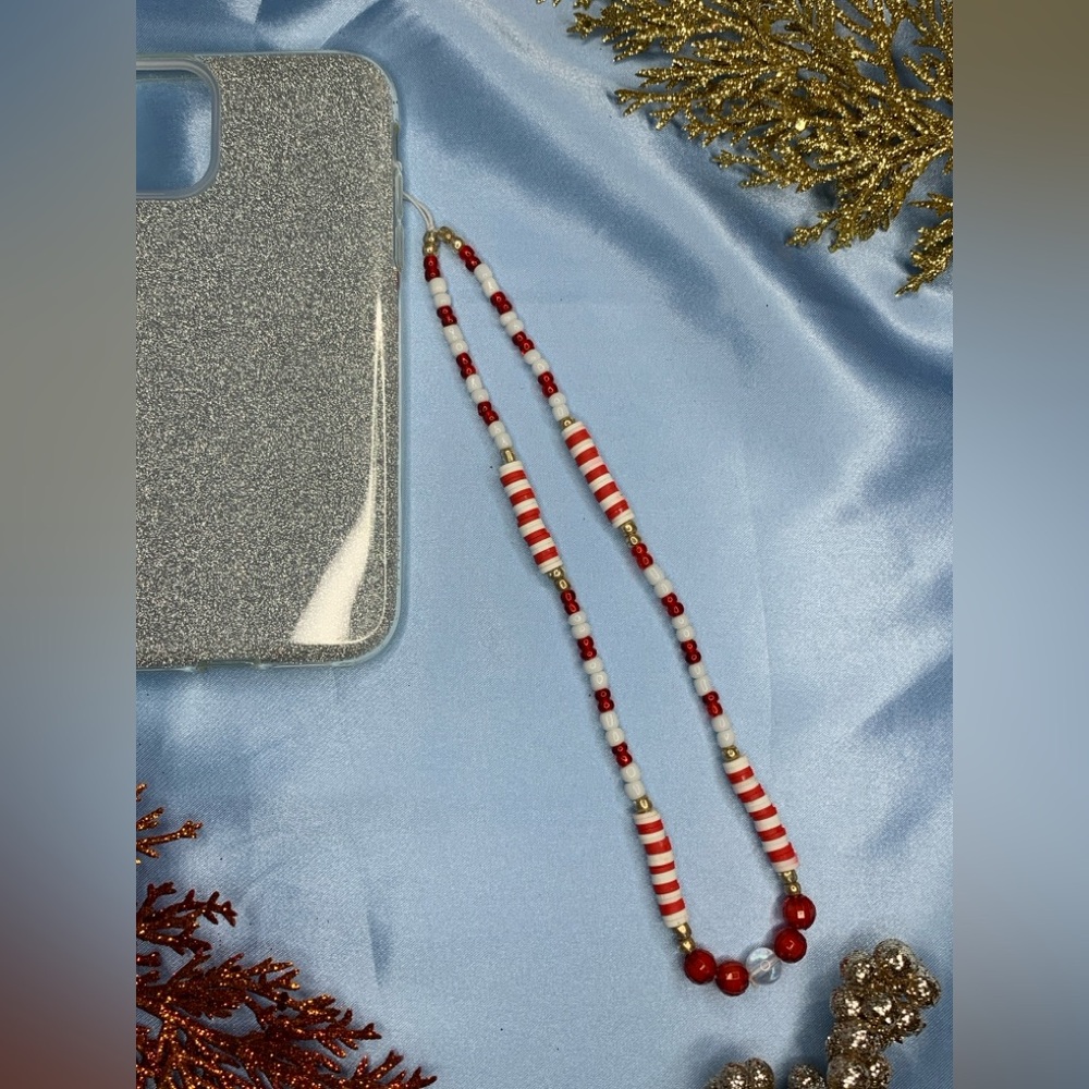 Candy Cane Lane Handmade Beaded phone charm ❤️🤍